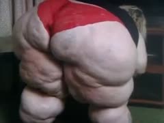 That valuable large bottom makes my pecker tingle with passion